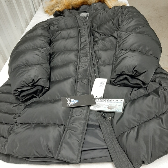 Ladies clothing (Plus Size) - Picture 8 of 12